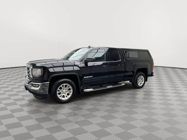 Used 2019 Onyx Black GMC SLE image 33
