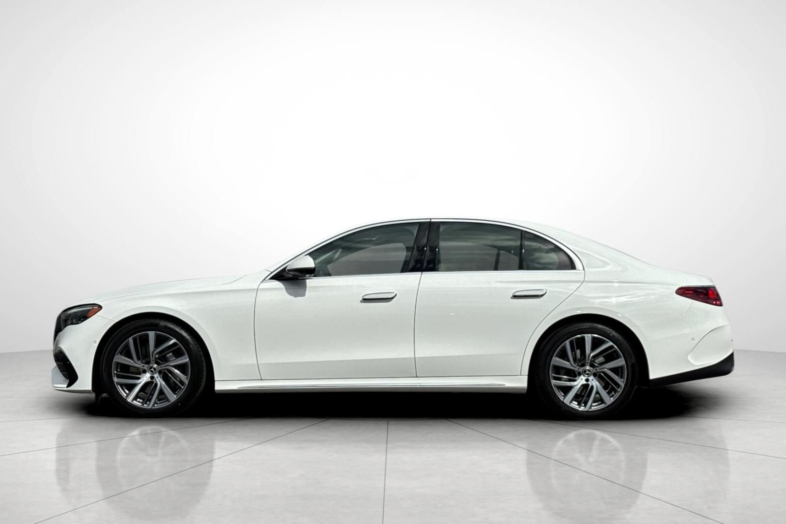 New 2026 Polar White Mercedes-Benz E 350 image 31