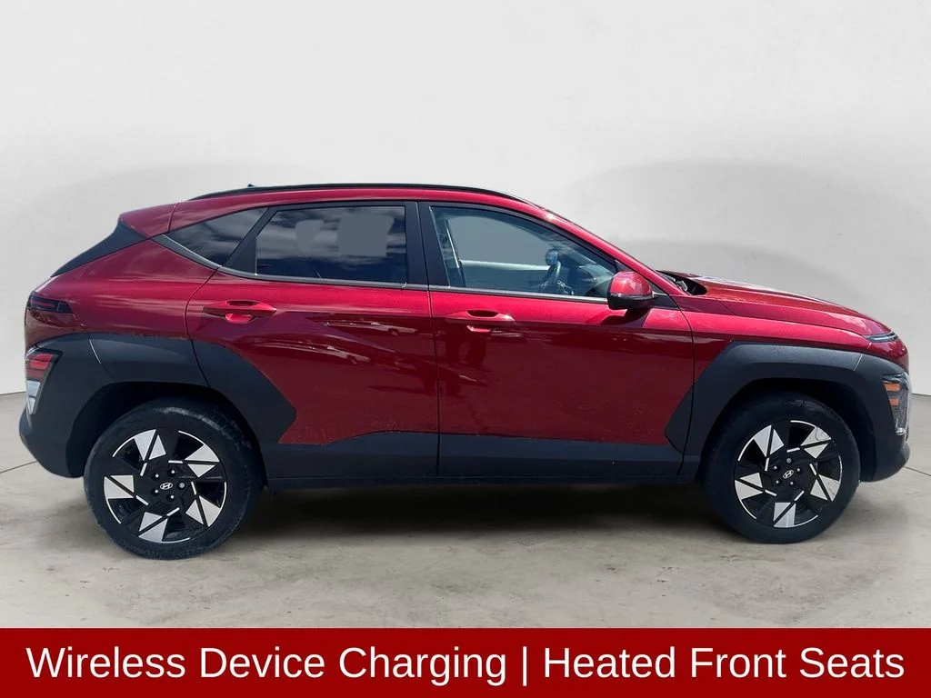 Used 2024 Ultimate Red Hyundai SEL image 7