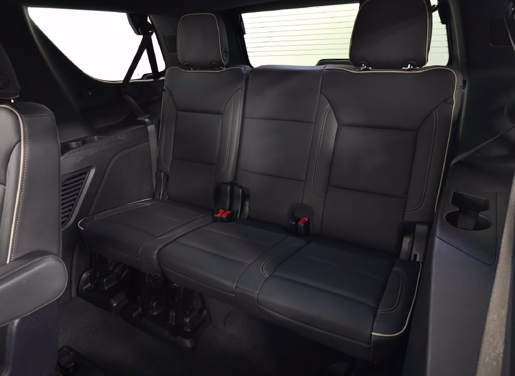Used 2025 Gray Chevrolet Premier image 25