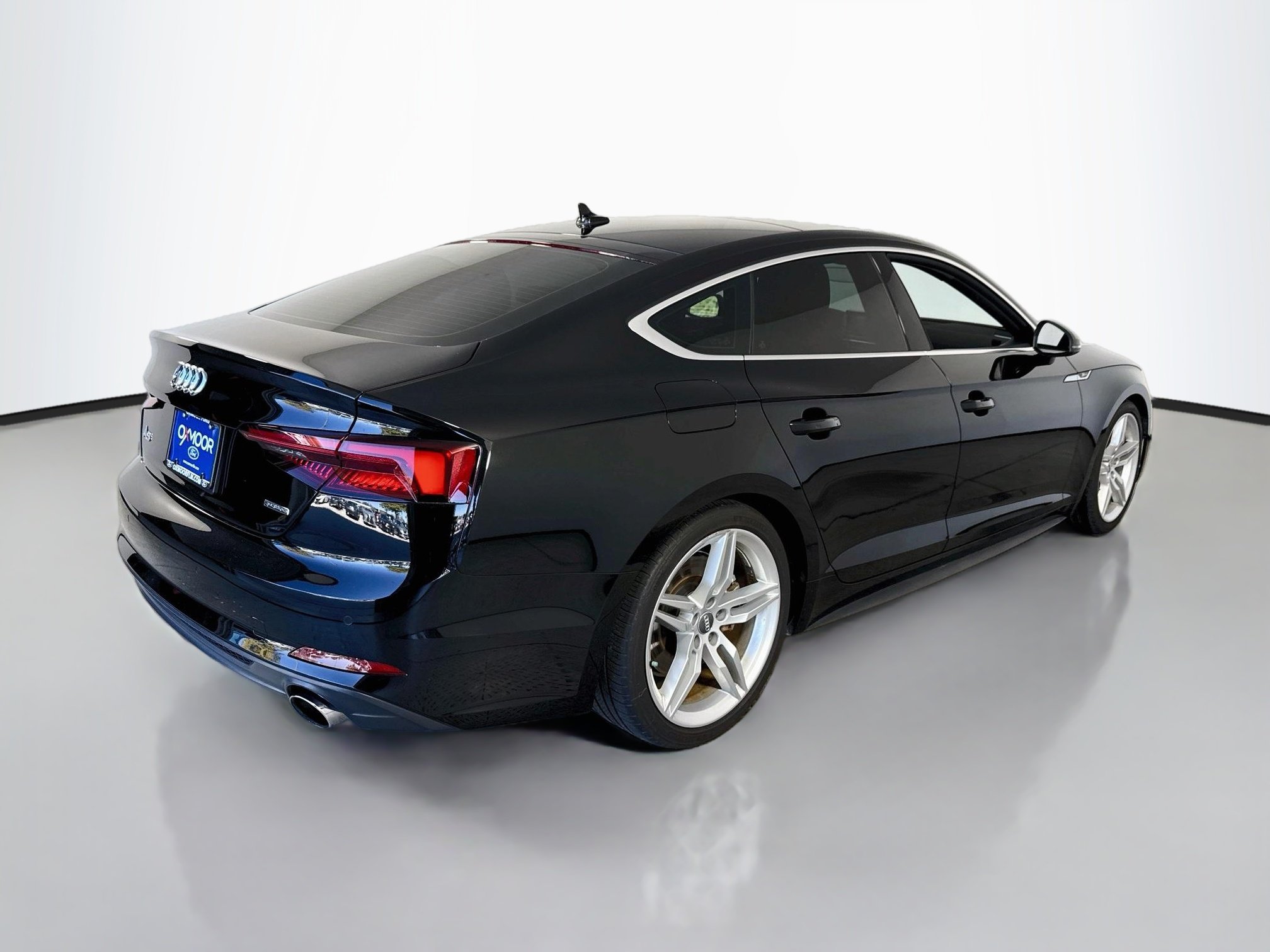 Used 2019  Audi Premium Plus image 7