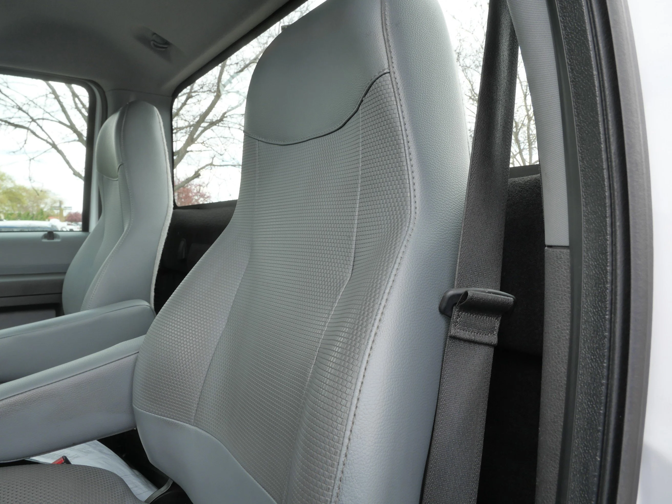Used 2023 Oxford White Ford Base image 18