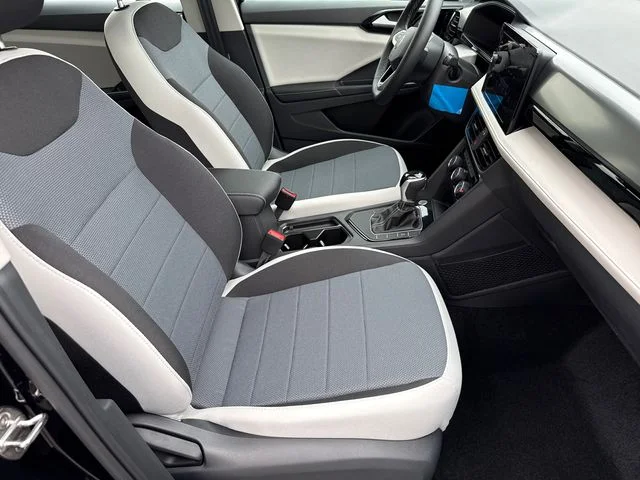 New 2026 Deep Black Pearl Volkswagen 1.5T S image 16