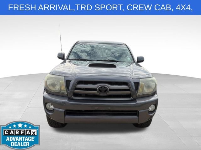 Used 2010 Toyota Tacoma Base with VIN 3TMLU4EN1AM042236 for sale in Champaign, IL