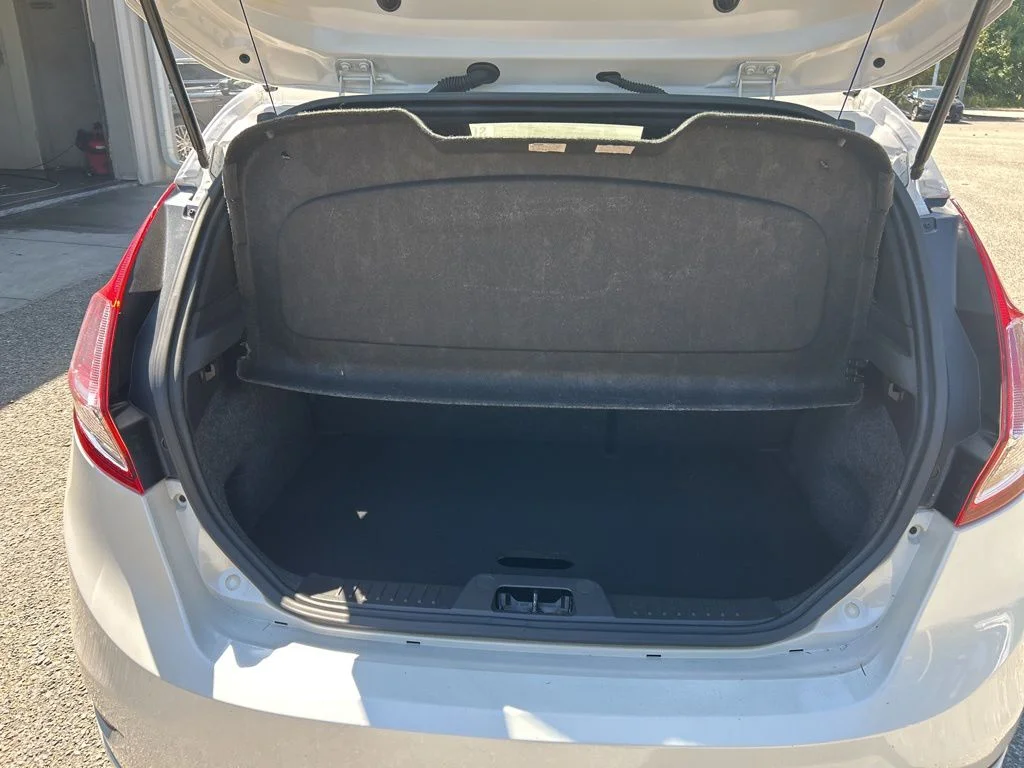 Used 2019 White Ford ST image 23