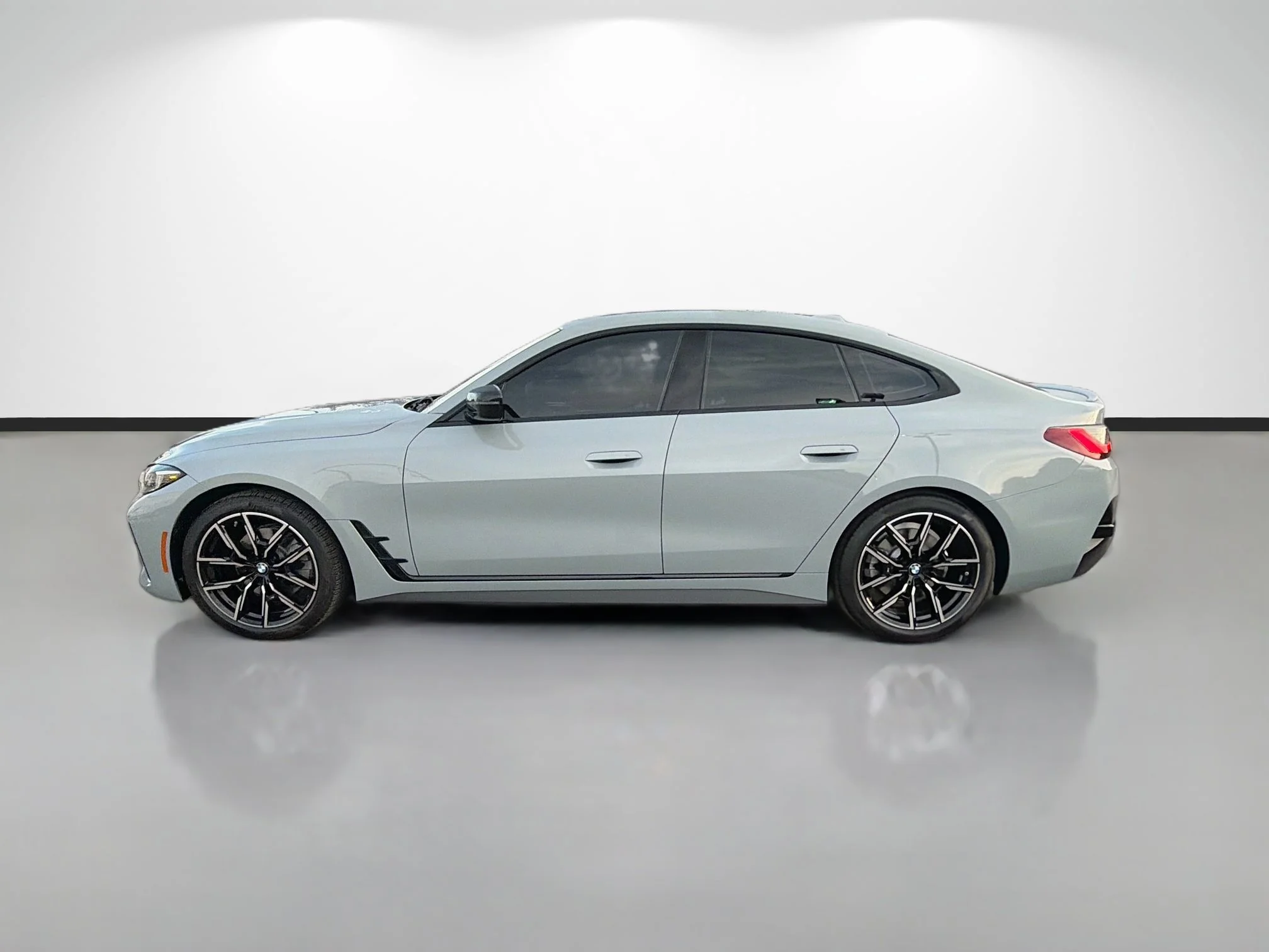 Used 2025 Brooklyn Grey Metallic BMW 430i image 6