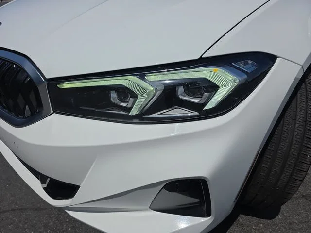 Used 2025 Alpine White BMW 330i xDrive image 32