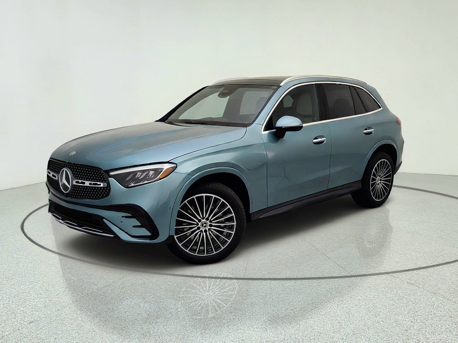 New 2026 Verde Silver Metallic Mercedes-Benz GLC 300 SUV image 1