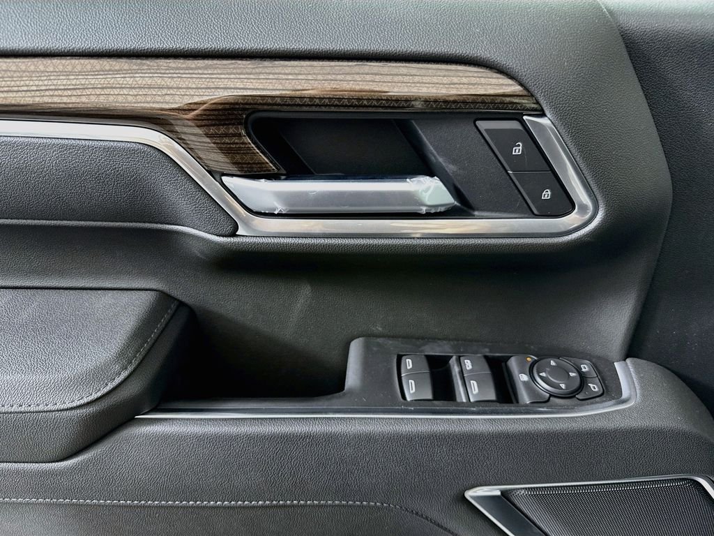 2026 Chevrolet Silverado 1500 RST - Photo 18
