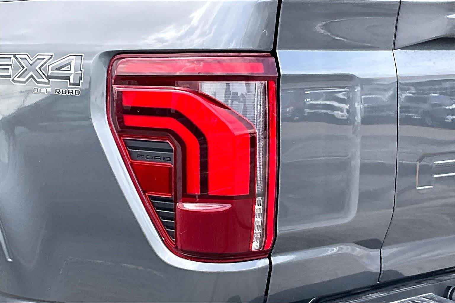 New 2026 Carbonized Gray Metallic Ford Lariat® image 11