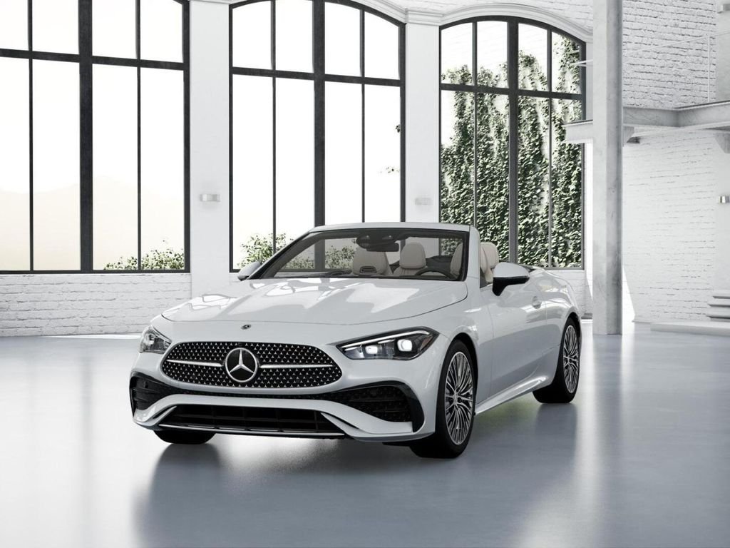 New 2026 MANUFAKTUR Moonlight White Metallic Mercedes-Benz CLE 450 image 40