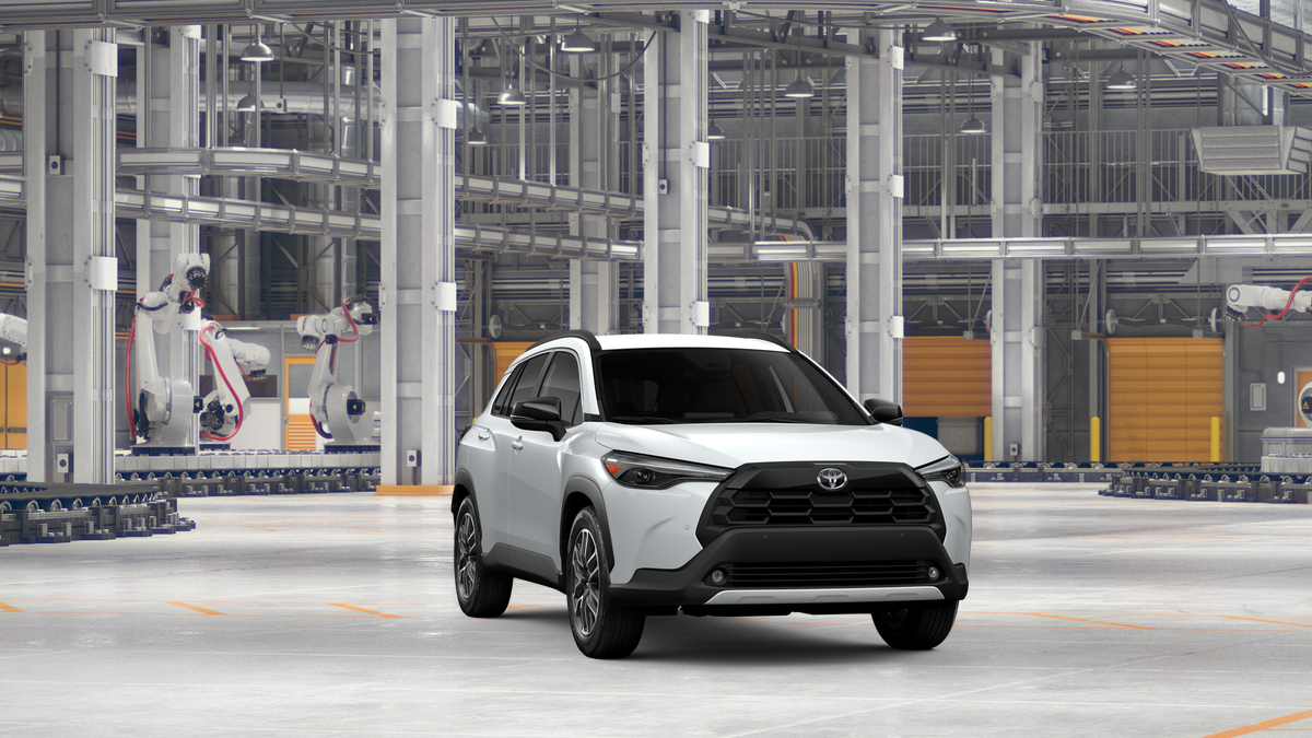 New 2026 Wind Chill Pearl Toyota XLE image 16