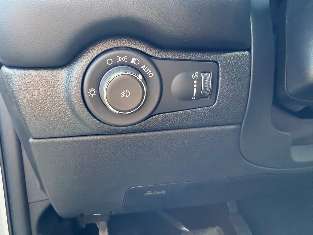Used 2023 Silver Dodge R/T Plus image 13