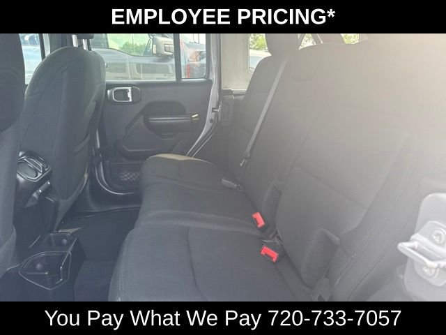 Used 2020 Silver Jeep Unlimited Sport S image 12