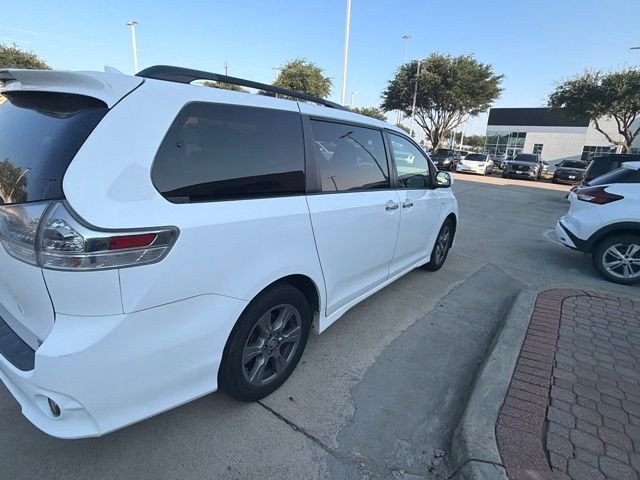 Used 2019 White Toyota SE image 6