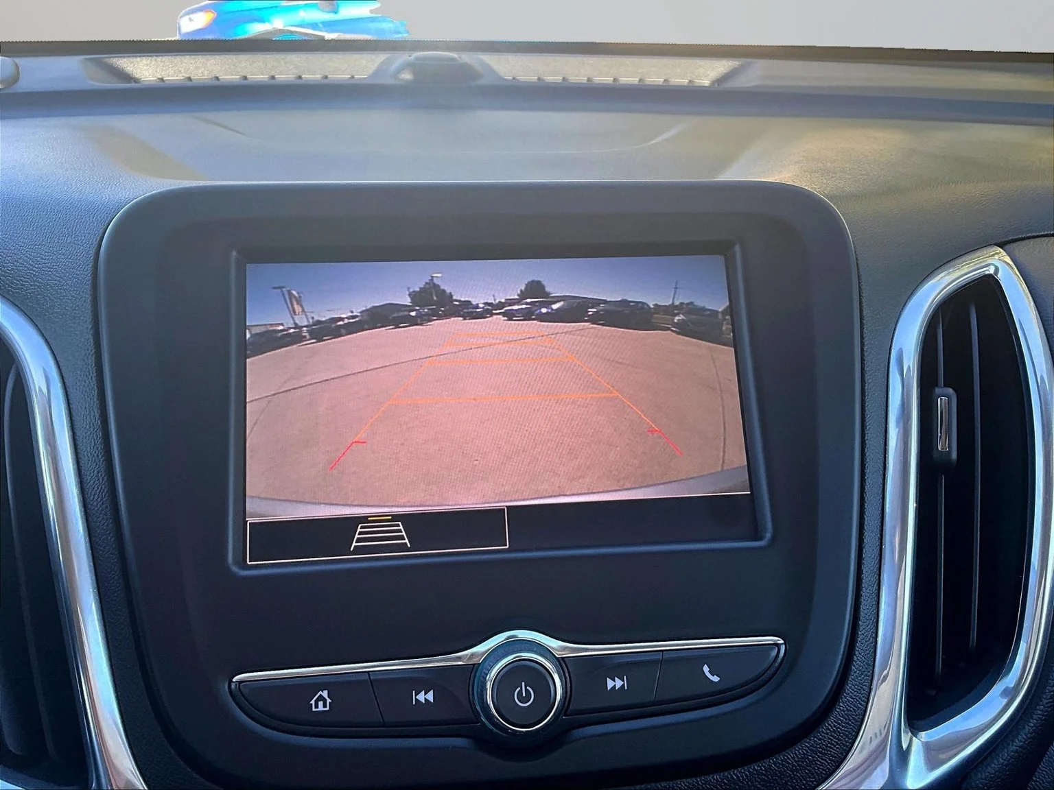 Used 2023 Gray Chevrolet LT image 21