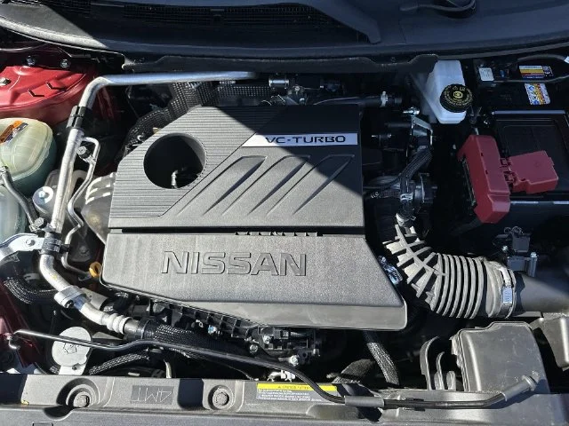 Used 2025 Red Nissan SV image 27