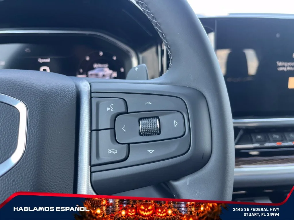 New 2026 Sterling Metallic GMC Elevation image 26