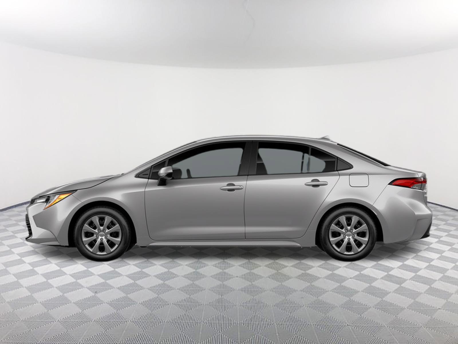 New 2026 Classic Silver Met Toyota LE image 4