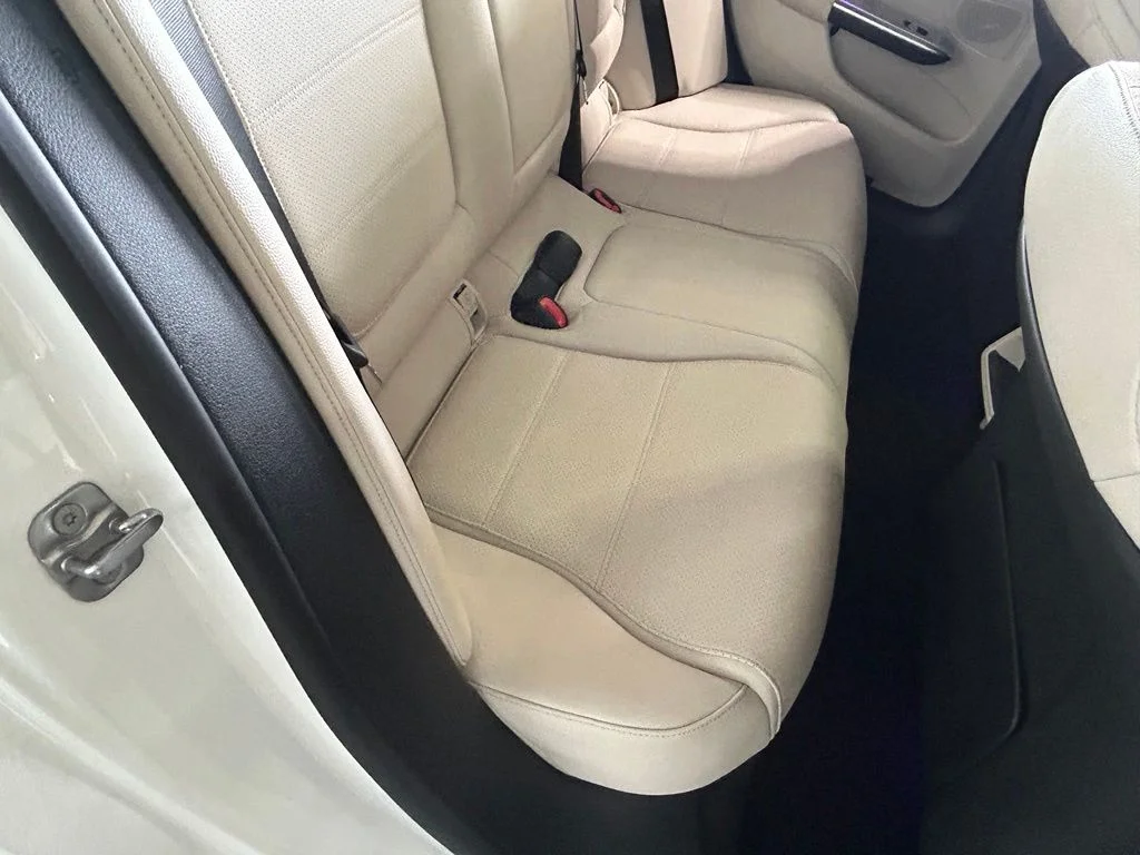 Used 2025 White Mercedes-Benz C 300 image 37