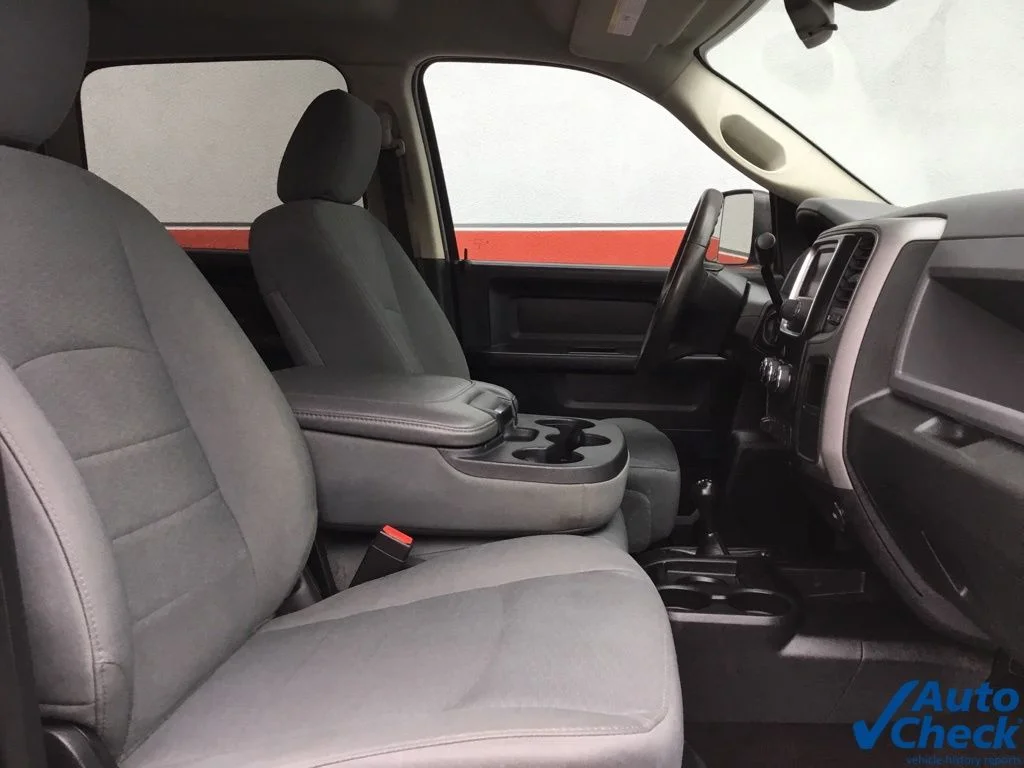 Used 2015 White Ram Tradesman image 40