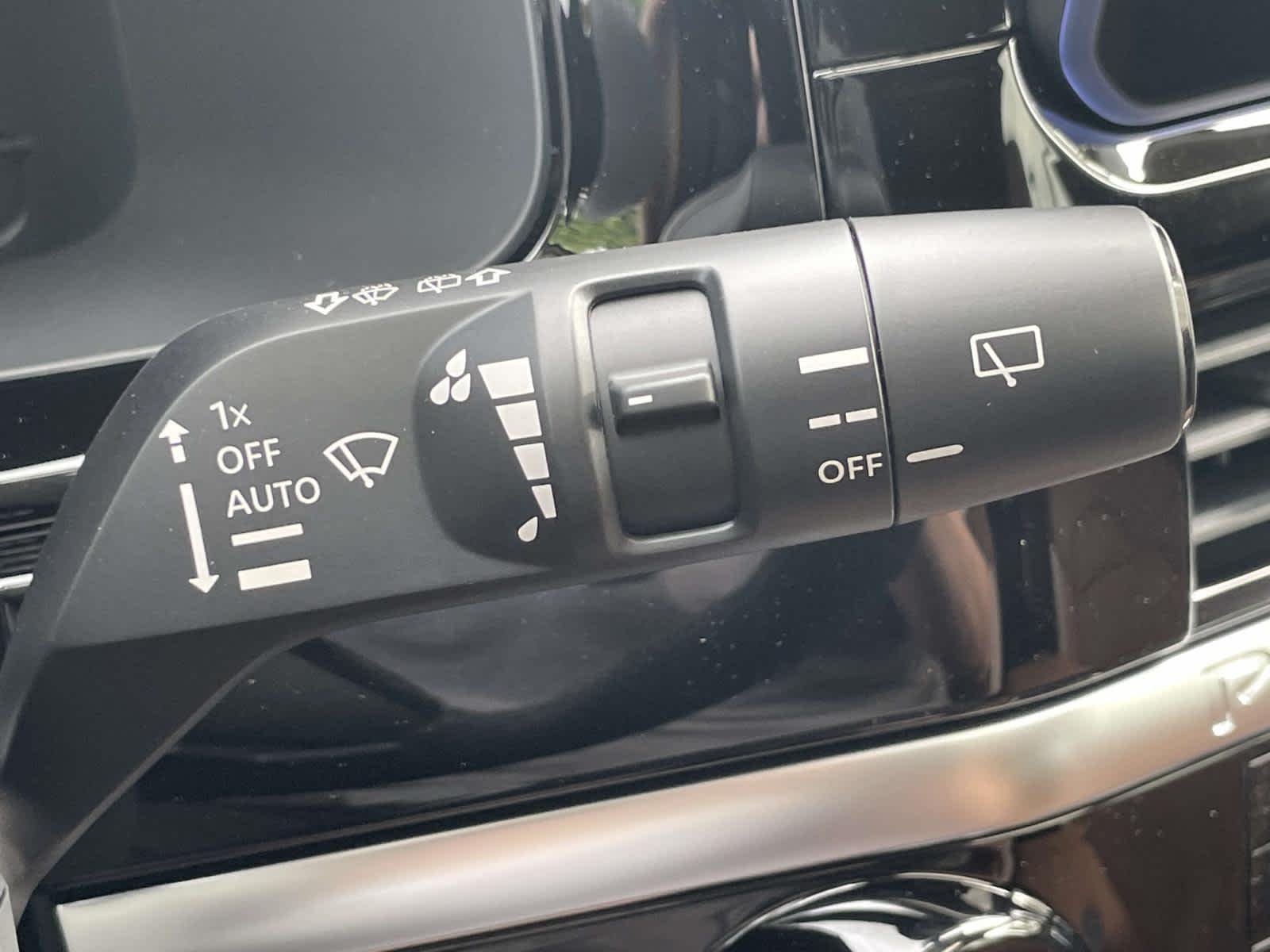 New 2026 Everest White Pearl Tricoat Nissan Platinum image 37