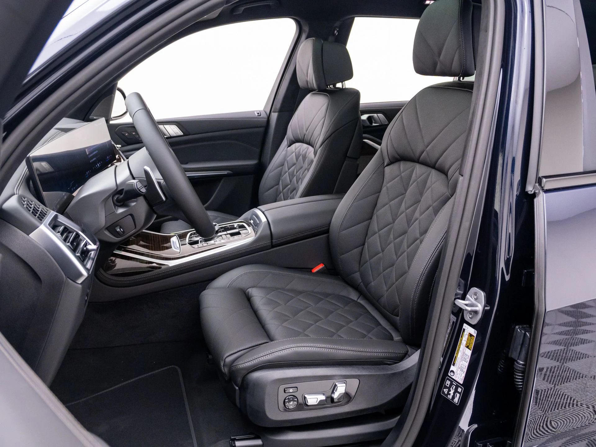 New 2027 Black BMW xDrive40i image 17