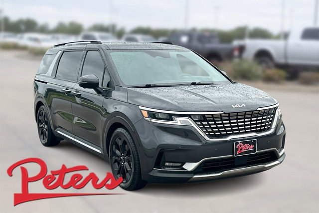 2023 Kia Carnival SX