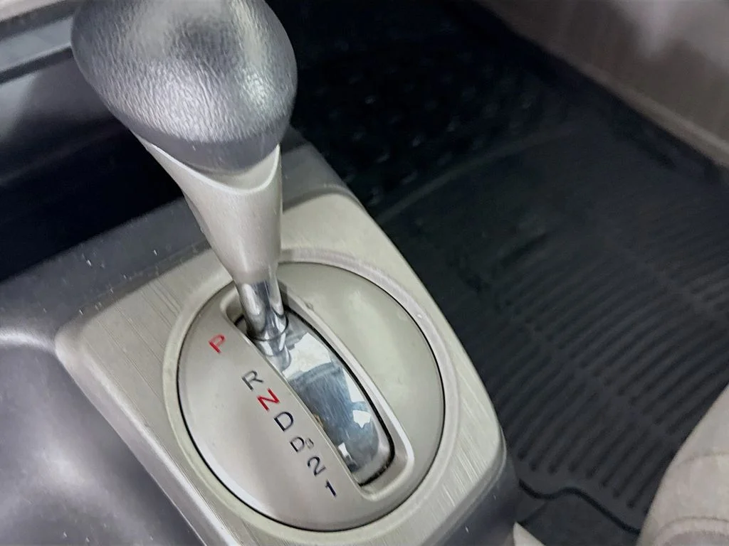 Used 2008 Silver Honda LX image 19