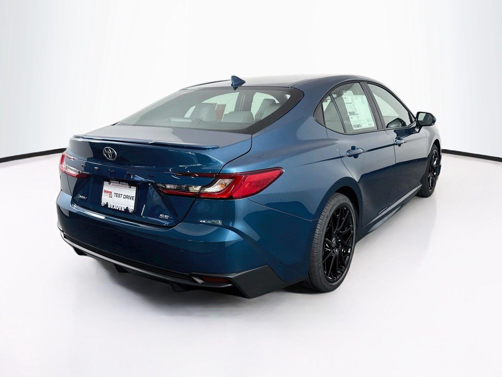 New 2026 Ocean Gem Toyota SE image 2