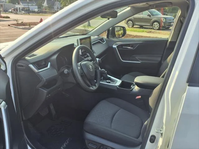 Certified Used 2025 Ice Toyota Hybrid XLE image 59