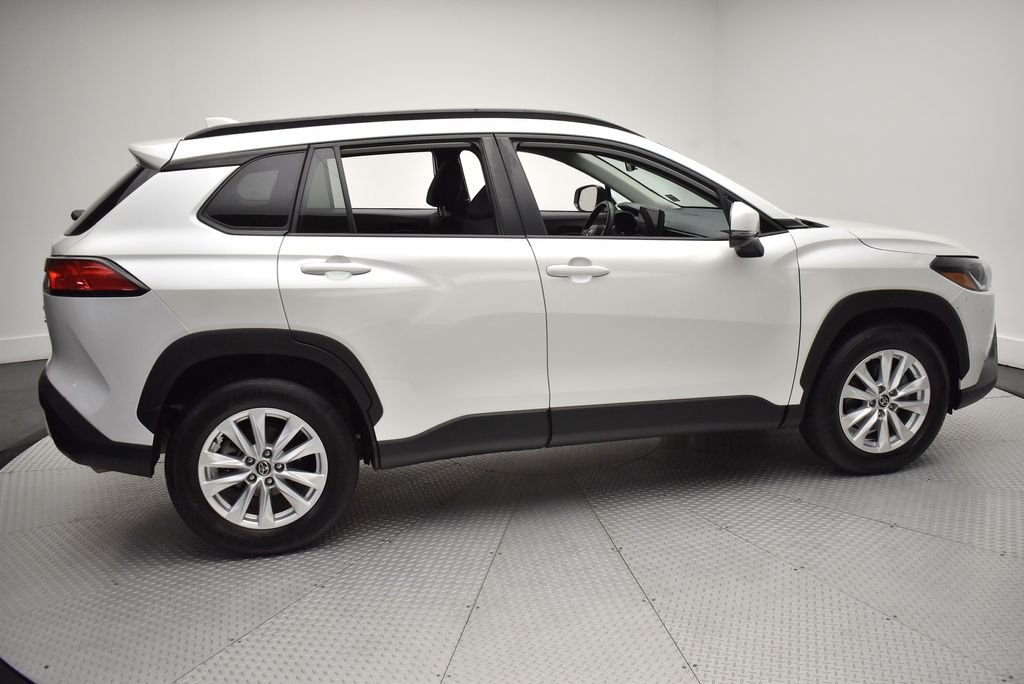 Used 2023 Beige Toyota LE image 4