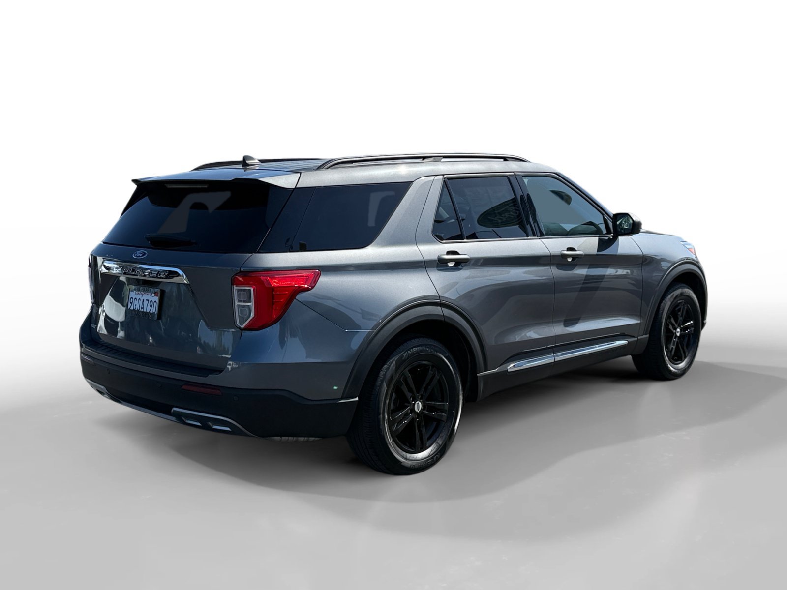 Used 2023 Gray Metallic Ford XLT image 5