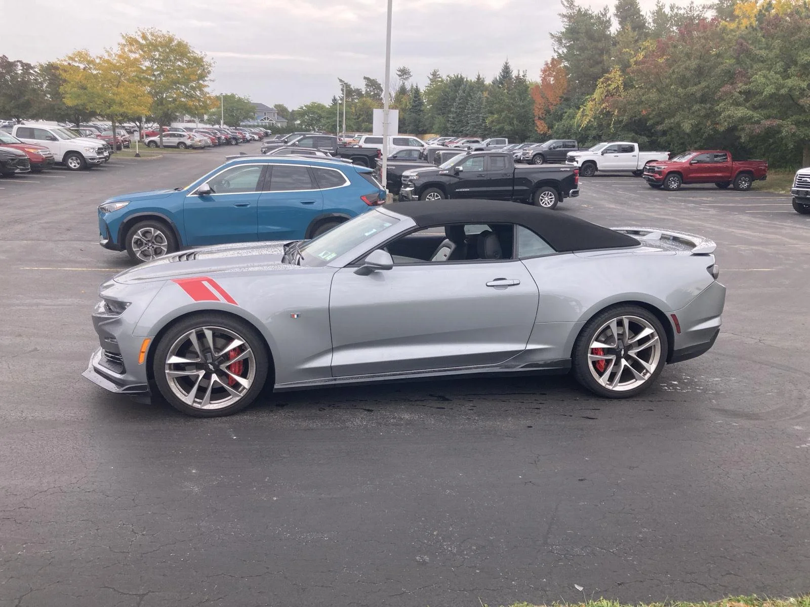 Used 2023 SHARKSKIN METALLIC Chevrolet 2SS image 4