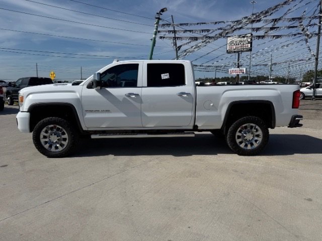 Used 2016 Summit White GMC Denali image 2
