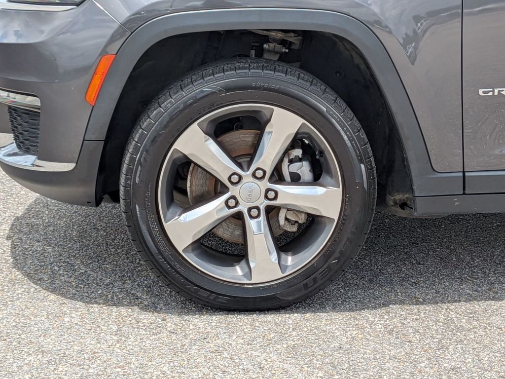 Used 2021 Gray Jeep Limited image 11