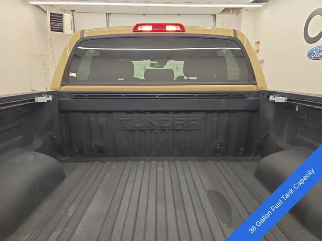 Used 2018 Quicksand Toyota SR5 image 16