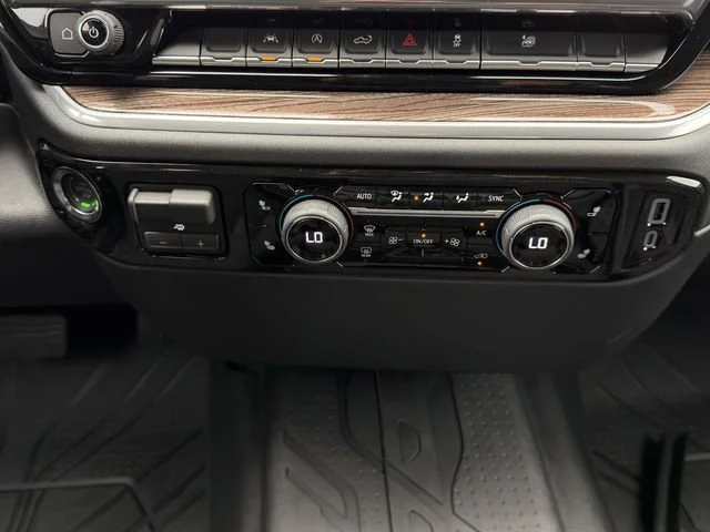 2026 Chevrolet Silverado 1500 LT - Photo 15