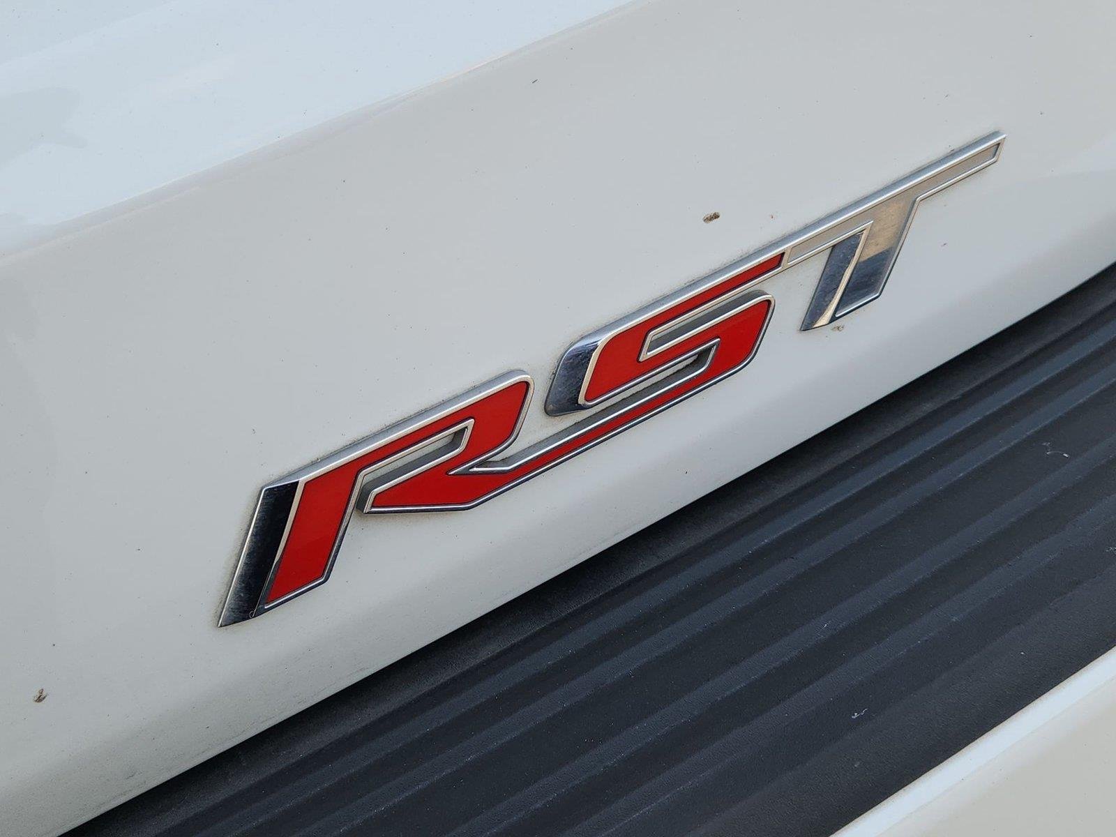 2024 Chevrolet Suburban RST - Photo 33