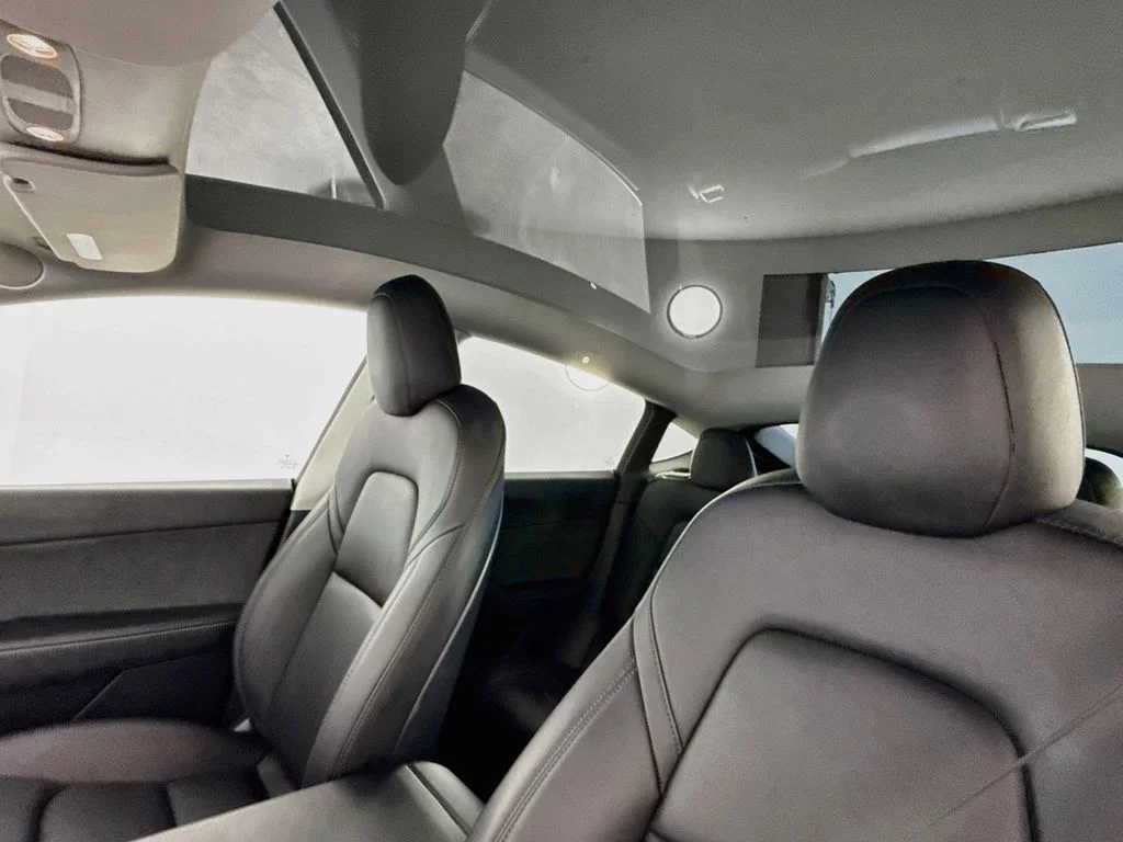 Used 2022 Black Tesla Performance image 22