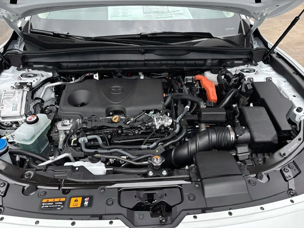 New 2026 Wind Chill Pearl Mazda Preferred AWD image 30