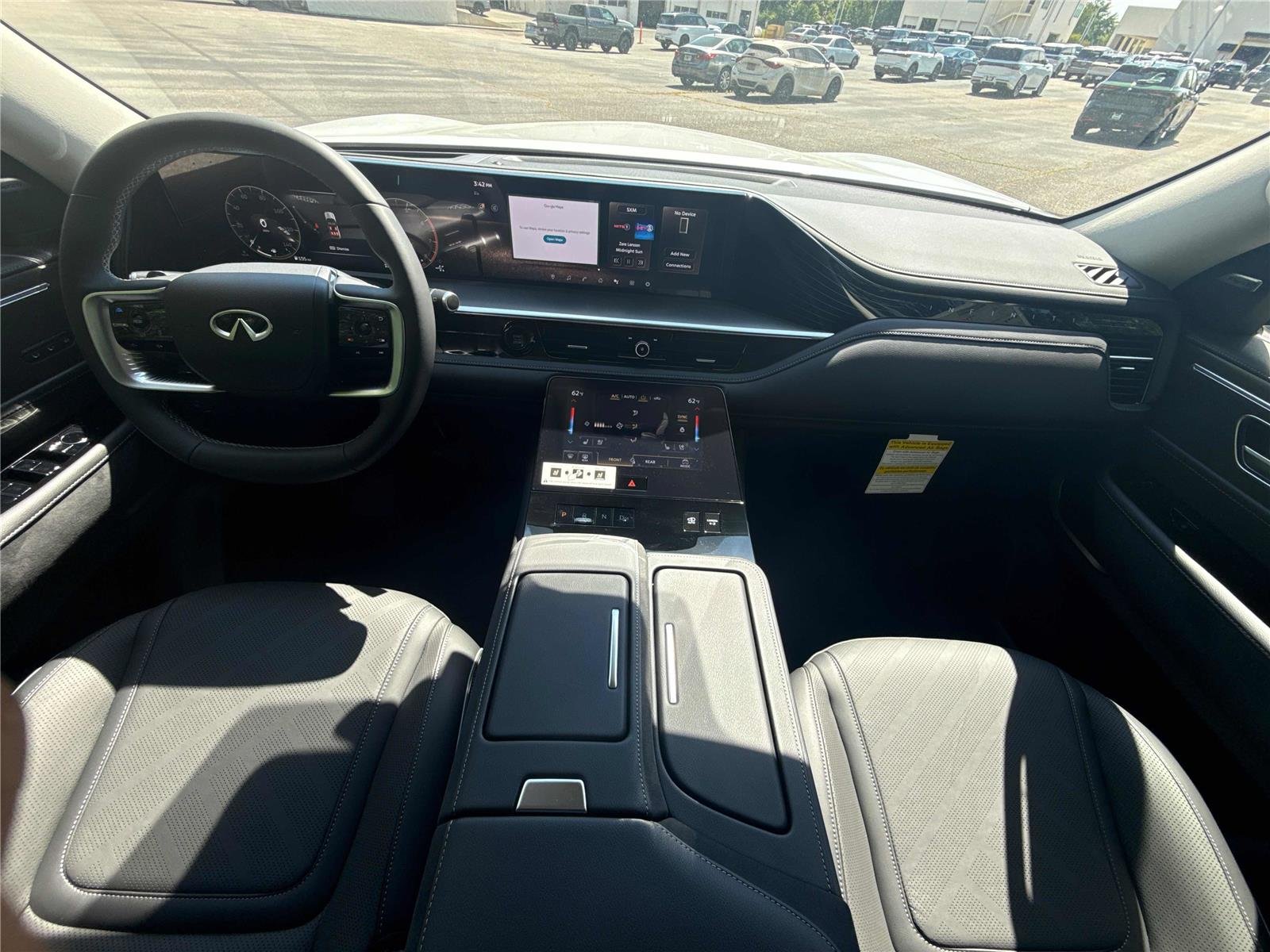 New 2026 RADIANT WHITE INFINITI Luxe 4WD image 14