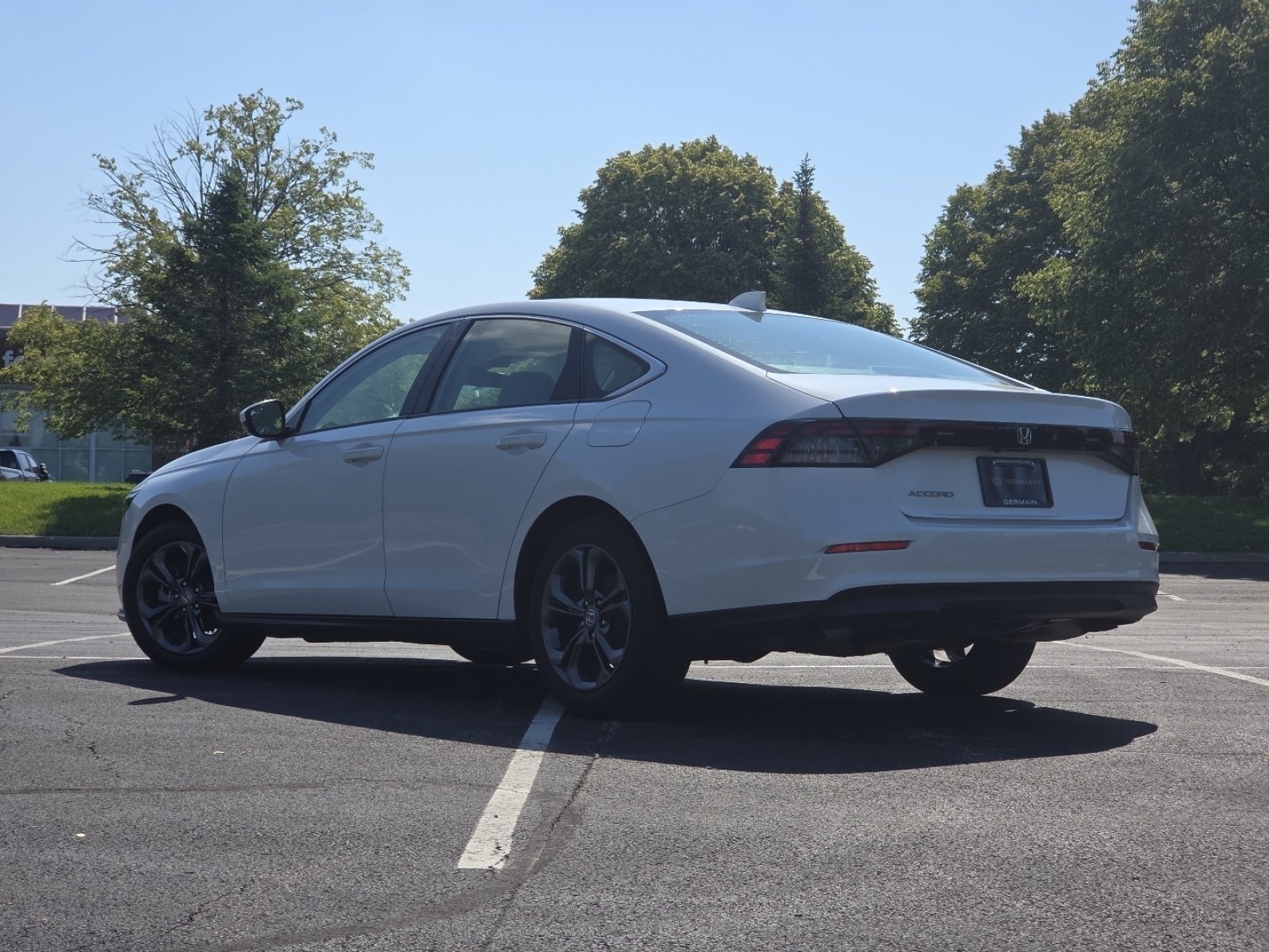 2023 Honda Accord EX - Photo 18
