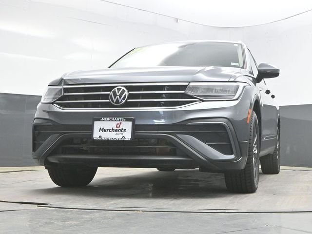 Used 2022 Gray Volkswagen 2.0T SE image 27