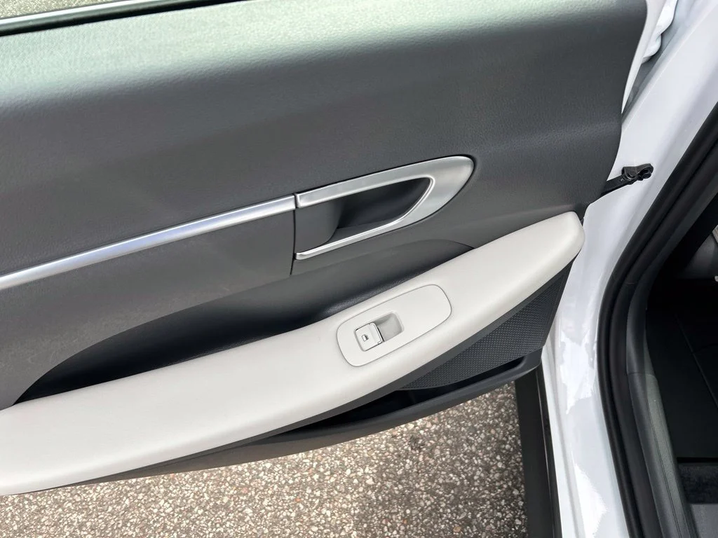Certified Used 2026 White Hyundai SE image 26