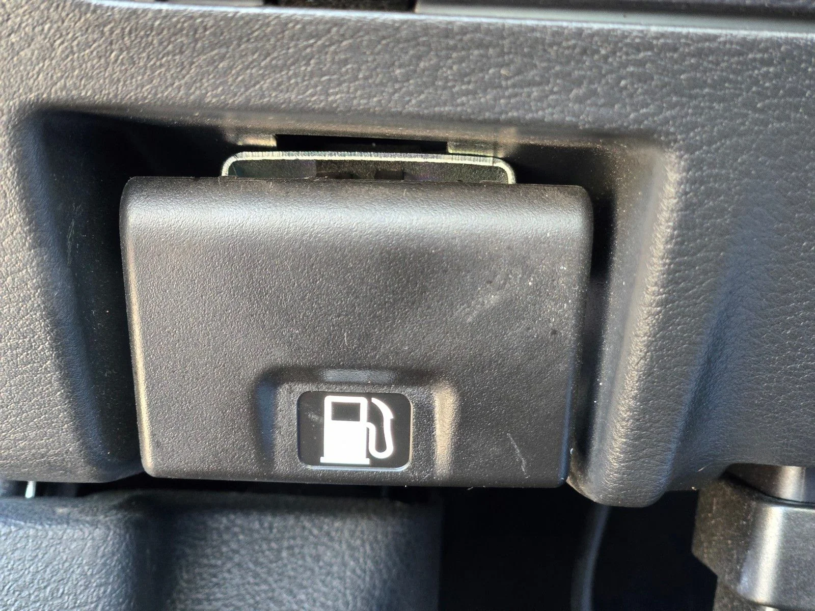 Used 2024 Gun Metallic Nissan SV image 24