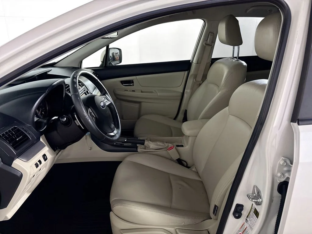 Used 2014 White Subaru 2.0i Limited image 11
