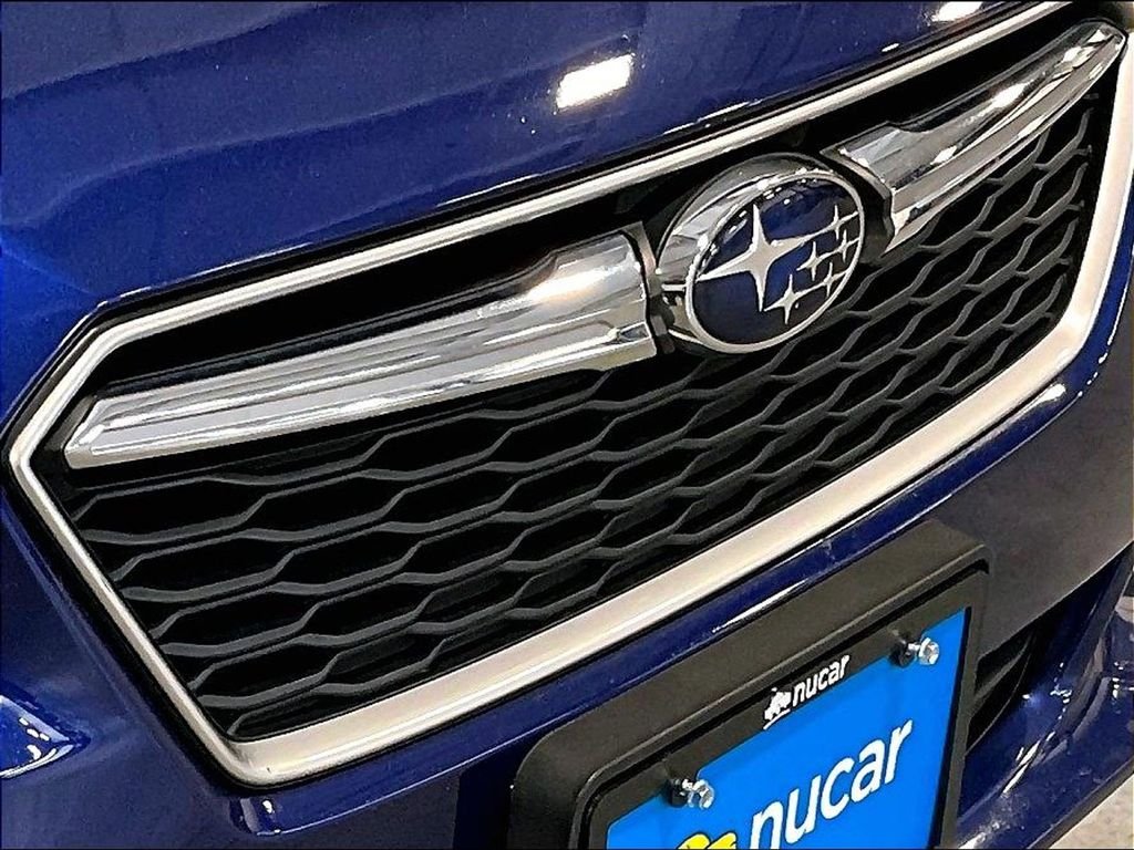Used 2017 Blue Subaru 2.0i image 33