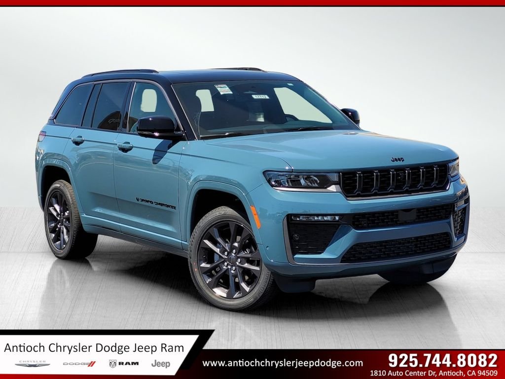 New 2026 Steel Blue Exterior Paint Jeep Limited Reserve image 1