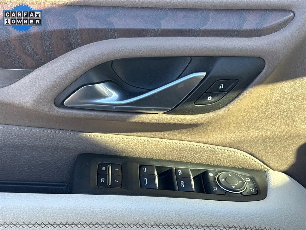 2022 GMC YUKON - Image 13